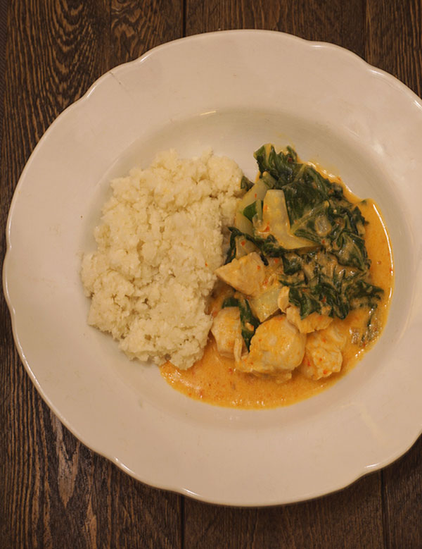 bloemkoolrijst met kipcurry 