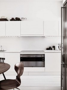 moderne witte keuken