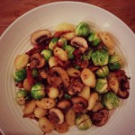 Gnocchi met spruitjes en spekjes