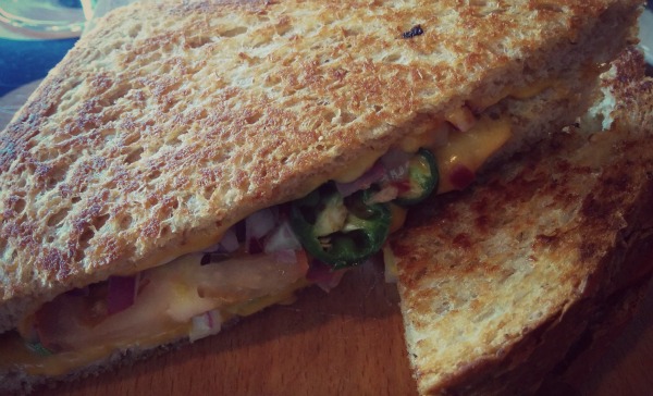 Spiced veggie tosti