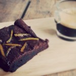 koffie brownie met avocado en sinaasappel