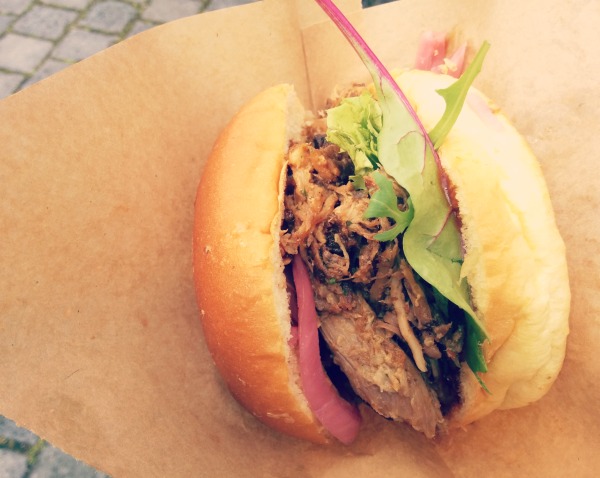 Pulled pork burger - eeterij op wielen breda