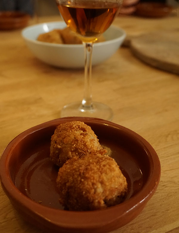 amontillado met risottoballetjes