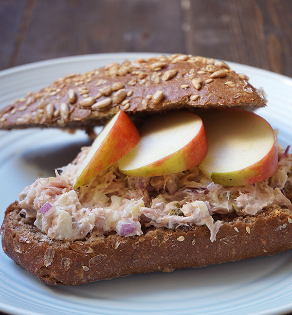 broodje tonijnsalade met appel